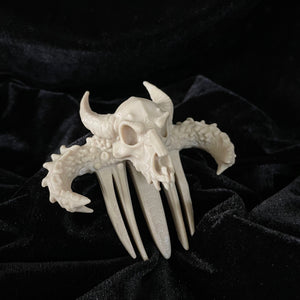 Dragon Skull Hair Comb Decorations ¨C Gothic Horned Dragon Bone Claw Hair Accessory for Cosplay, Halloween, Alt Fashion, and Dark Aesthetic Lovers