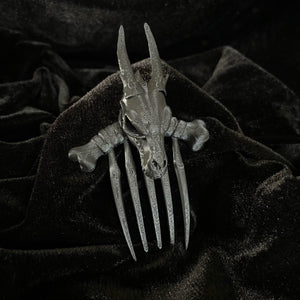Dragon Skull Hair Comb Decorations ¨C Gothic Horned Dragon Bone Claw Hair Accessory for Cosplay, Halloween, Alt Fashion, and Dark Aesthetic Lovers